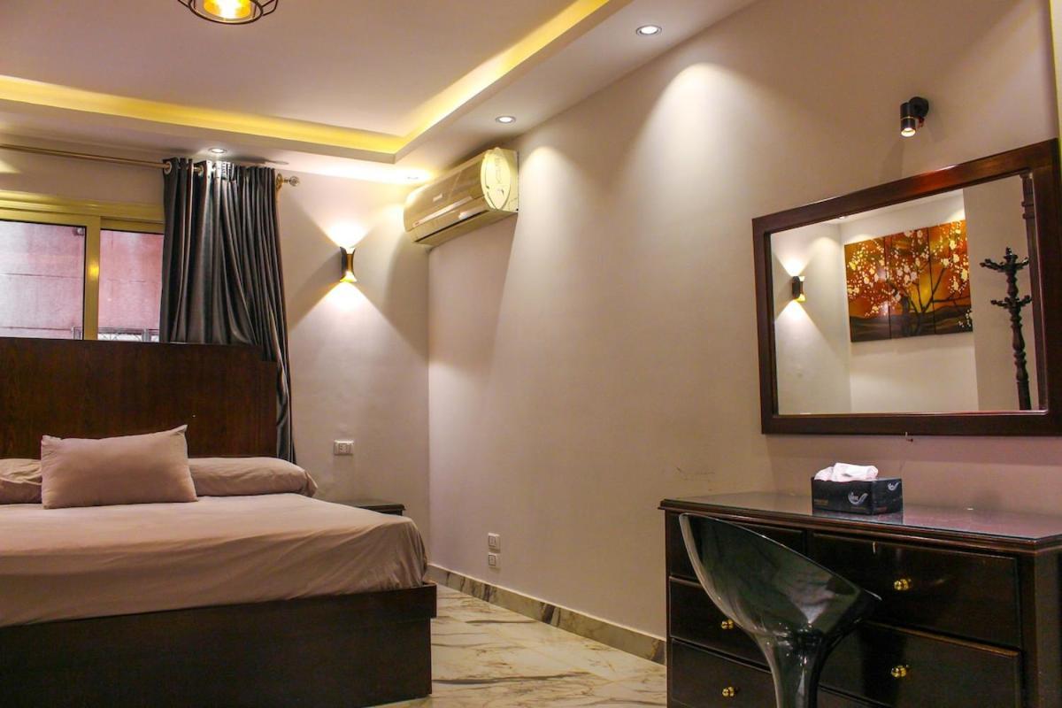Large Stylish In Sheraton Near Airport *
