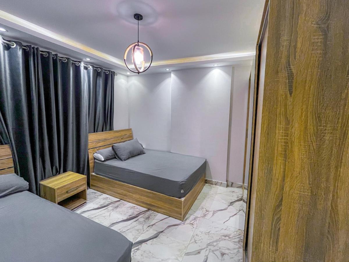 Apartment Large Stylish In Sheraton Near Airport