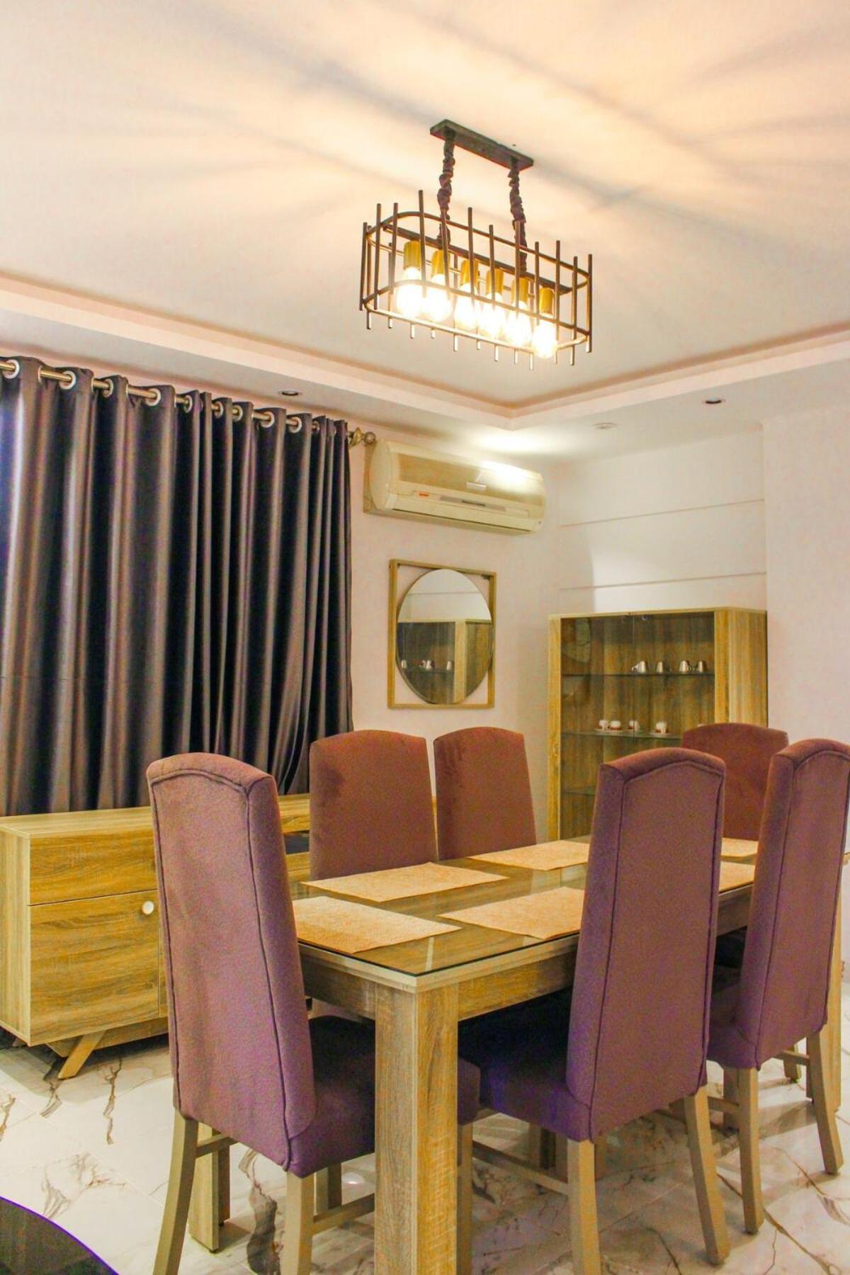 Apartment Large Stylish In Sheraton Near Airport Cairo