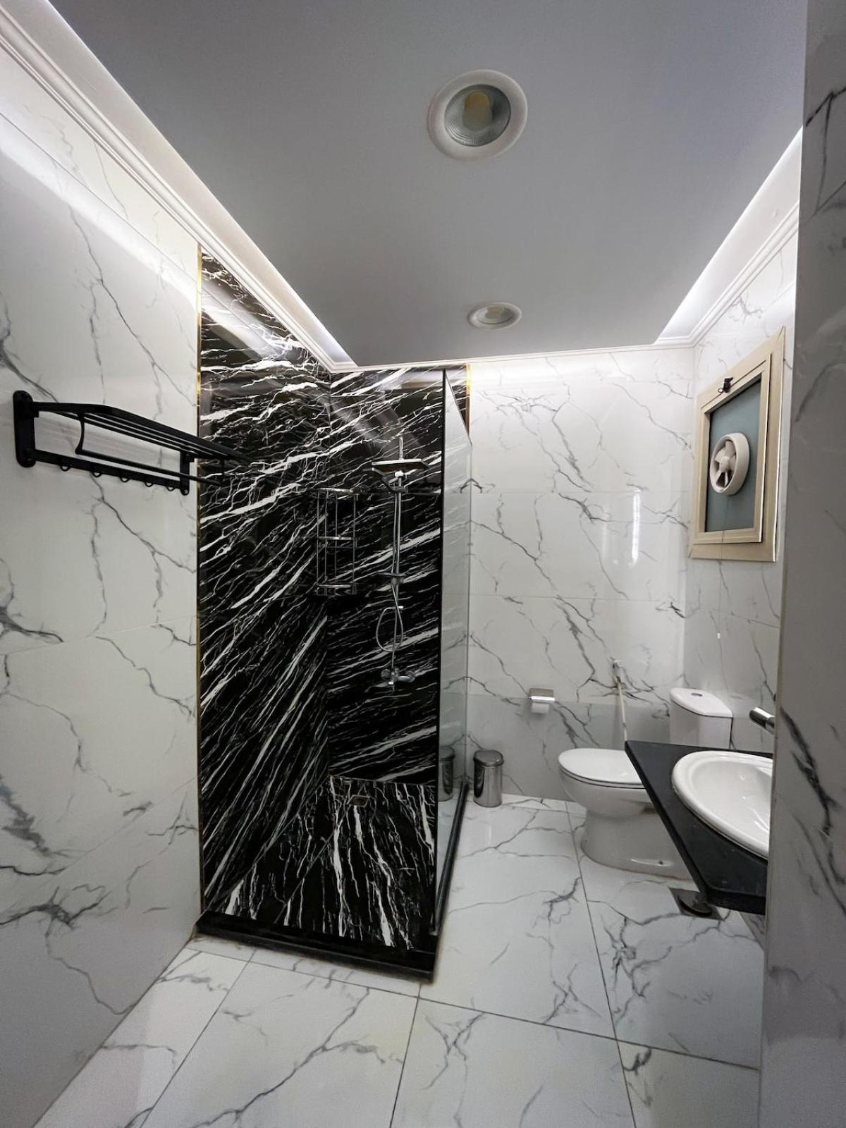 Large Stylish In Sheraton Near Airport Cairo